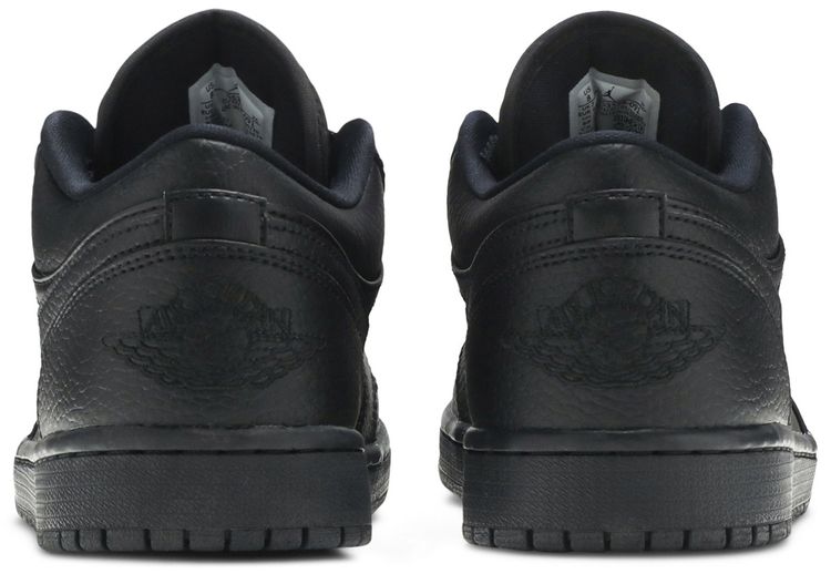 Air Jordan 1 Low Triple Black