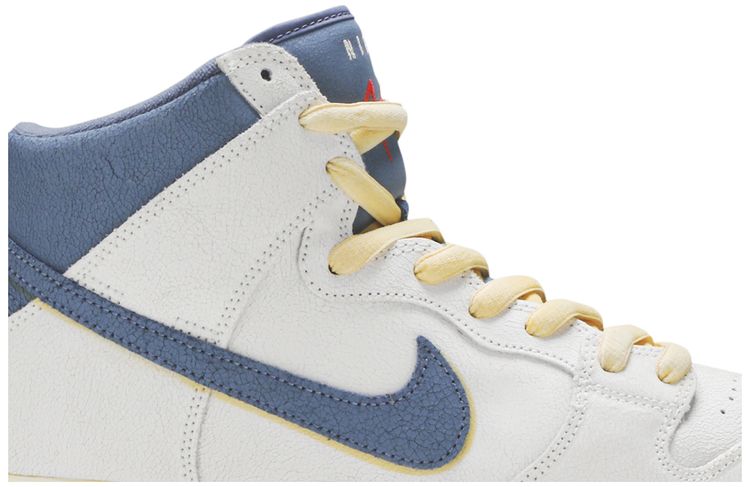 Atlas x Dunk High SB Lost At Sea