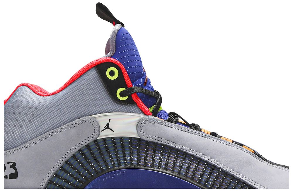 aj35 center of gravity