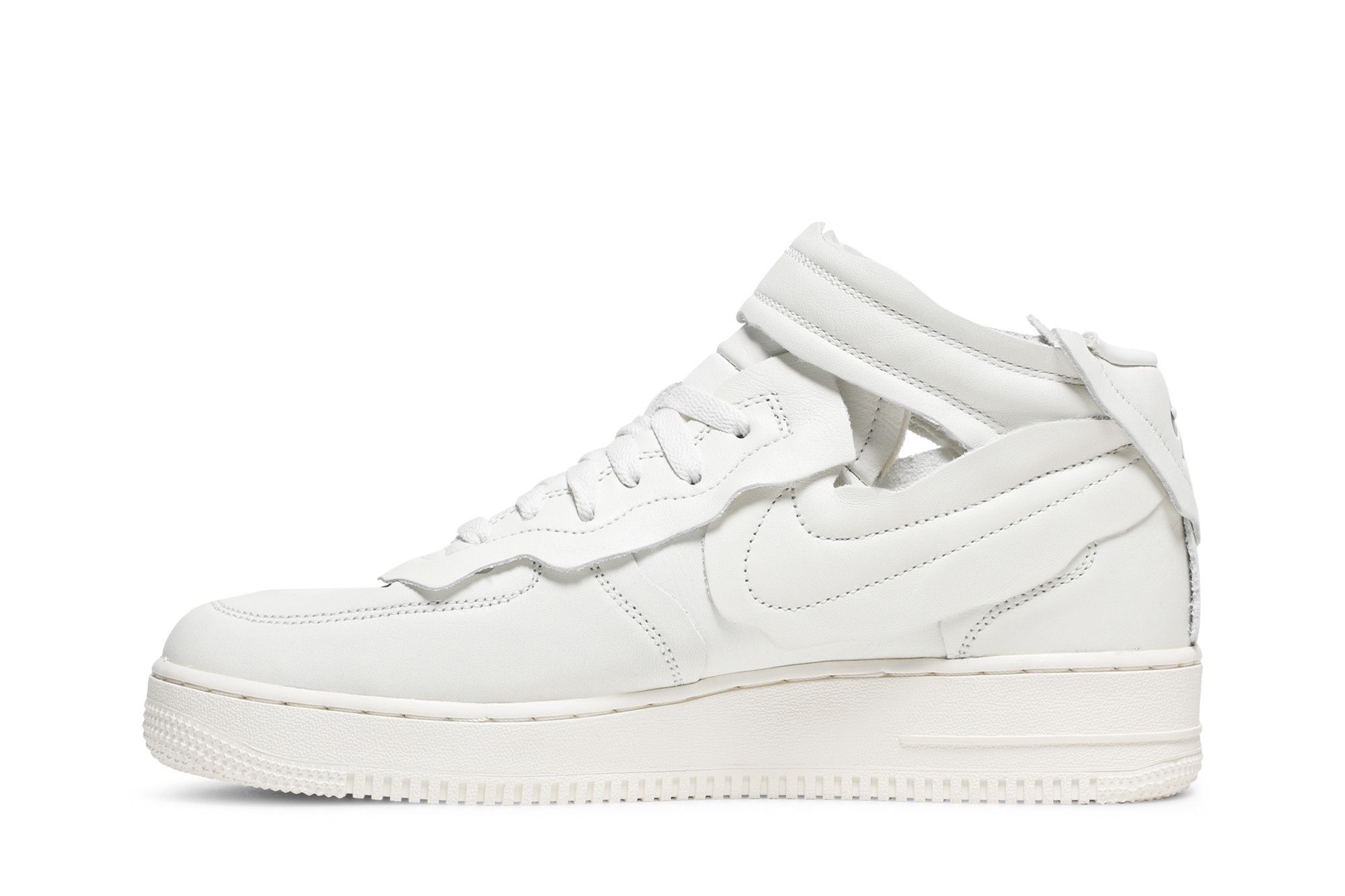 Buy Comme des Garcons x Air Force 1 Mid Triple White DC3601 100 GOAT