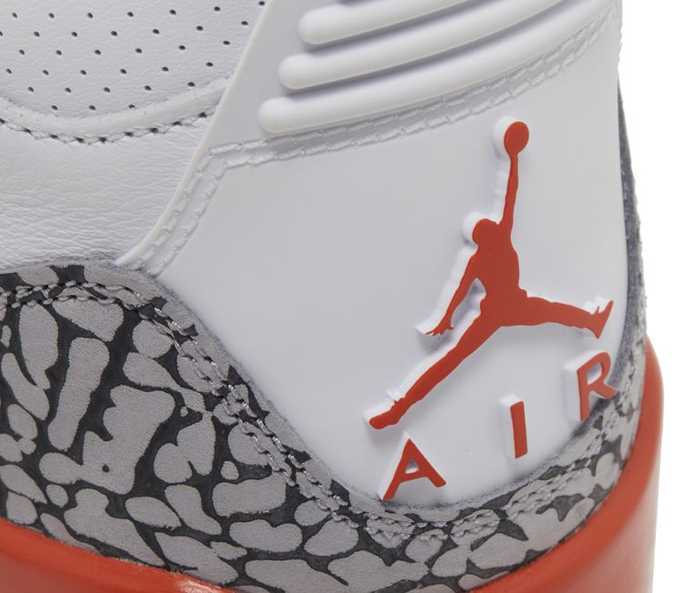 Wmns Air Jordan 3 Retro Georgia Peach