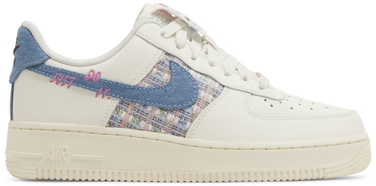 Nike Wmns Air Force 1 Low 07 LX Denim Boucle