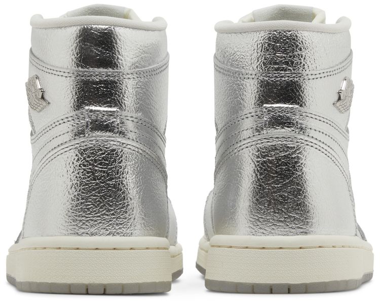 Wmns Air Jordan 1 Retro High OG Chrome