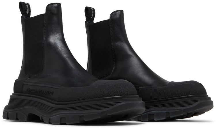 Alexander McQueen Wmns Tread Slick Boot Black
