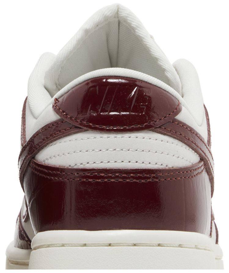 Nike Wmns Dunk Low LX Team Red Croc