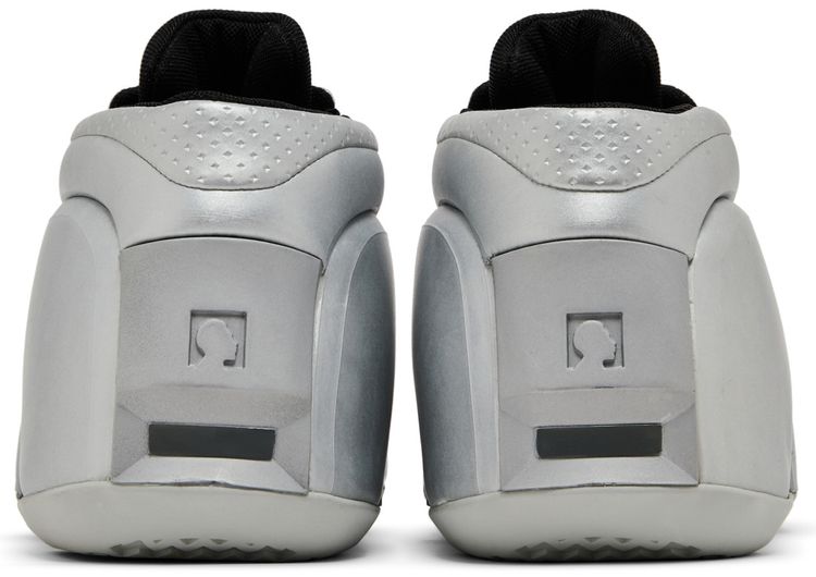 Kobe Two Metallic Silver 2001