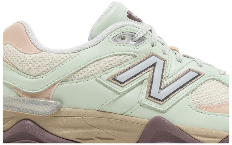 New Balance 9060 Clay Ash