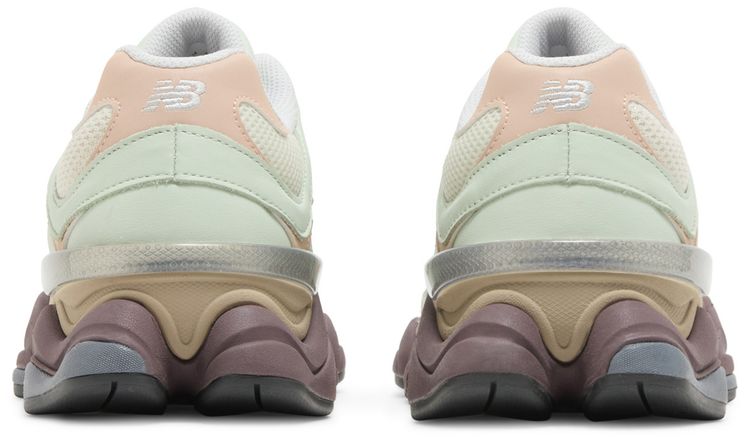 New Balance 9060 Clay Ash