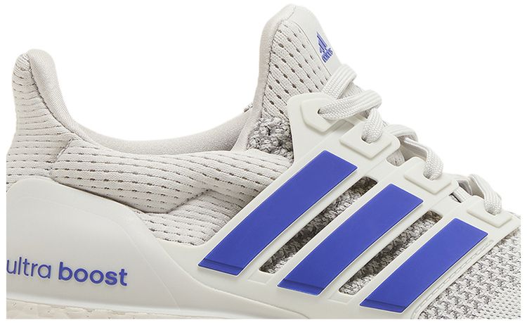 UltraBoost 10 Grey Lucid Blue