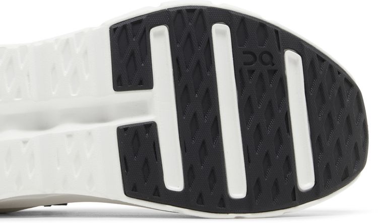 Cloudtilt Black Ivory