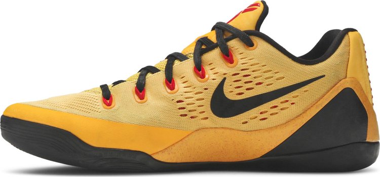 Kobe 9 EM Bruce Lee