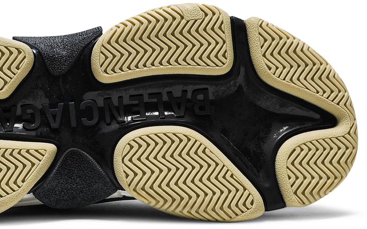 Balenciaga Wmns Triple S Sneaker Black Red