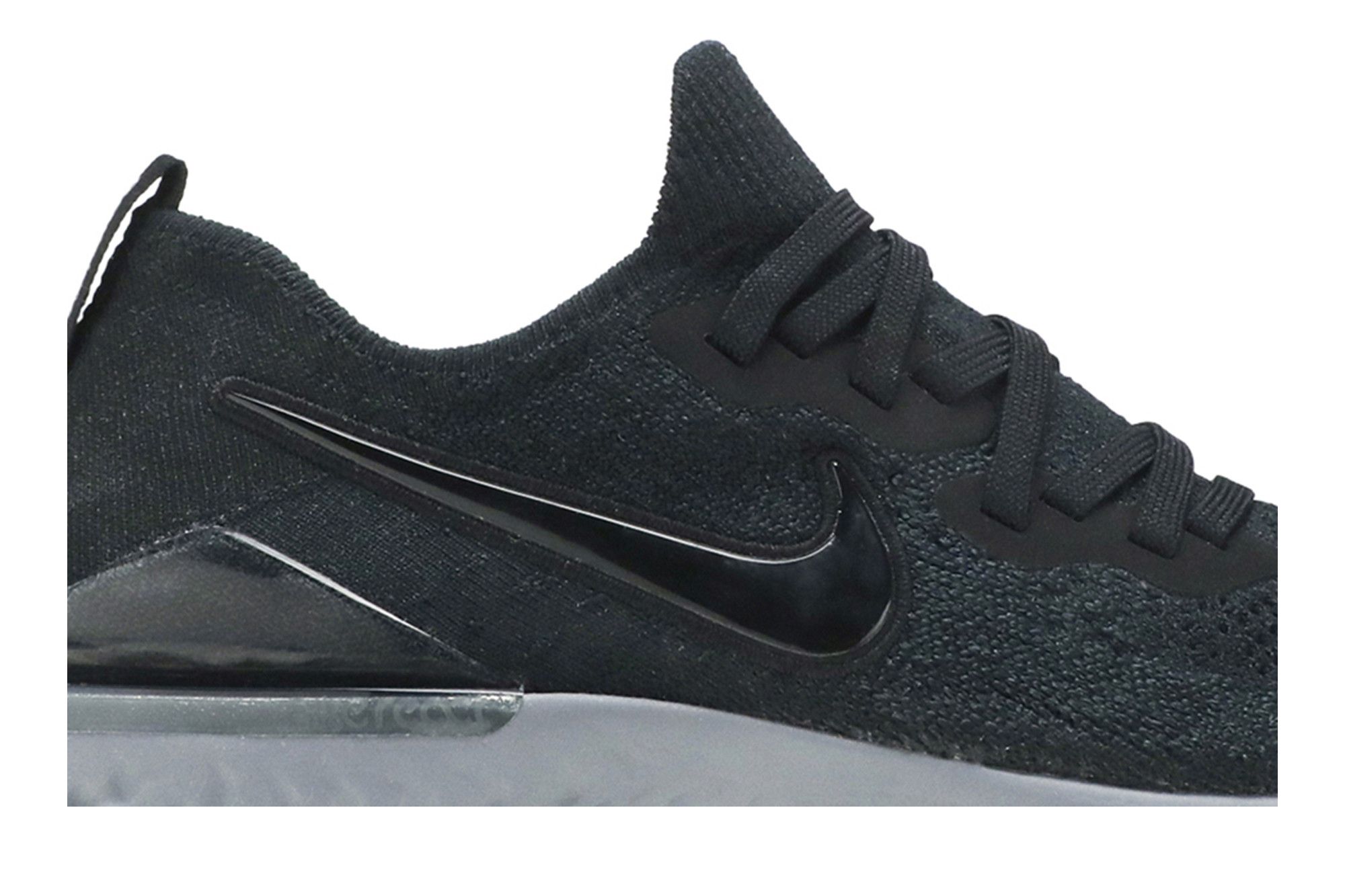 Women's nike epic react flyknit black and white on sale