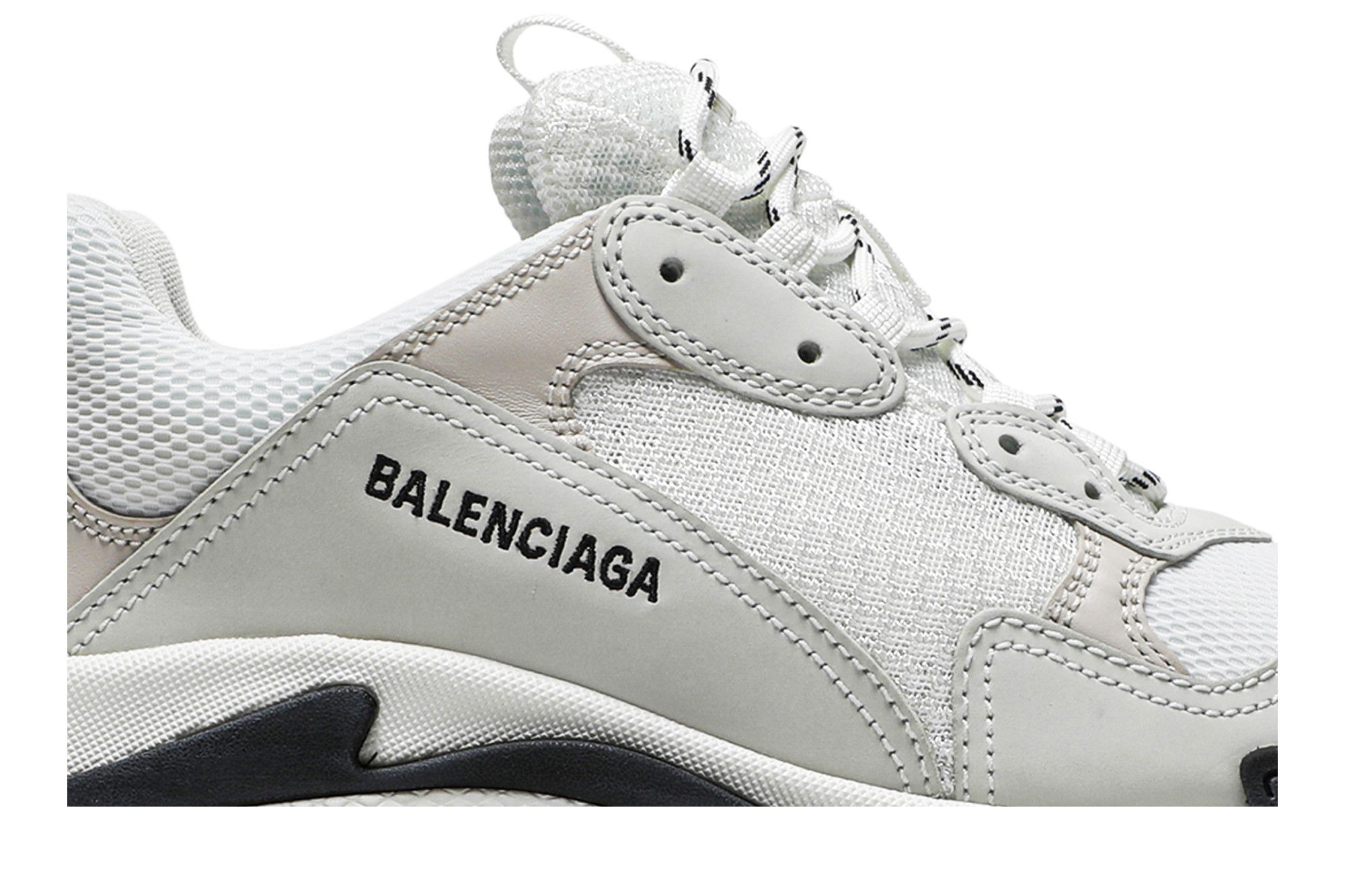 Size 10.0 Balenciaga Triple S Sneaker White Black Red