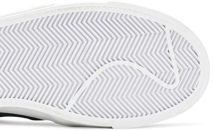 Nike Drop Type LX Unfinished