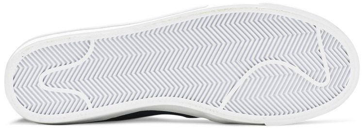 Nike Drop Type LX Unfinished