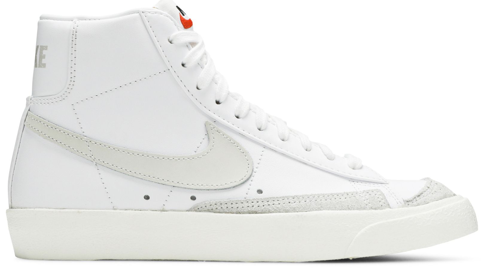 blazer mid 77 vintage light bone