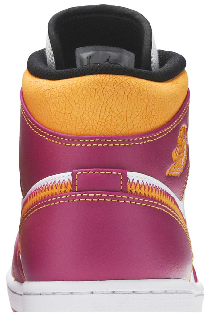 Air Jordan 1 Mid Dia de Muertos