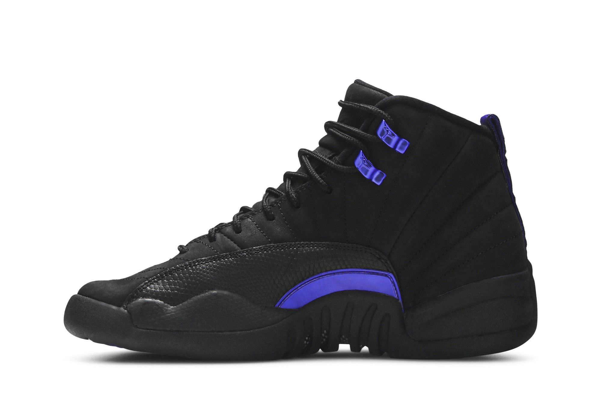 Retro 12 black grade school online