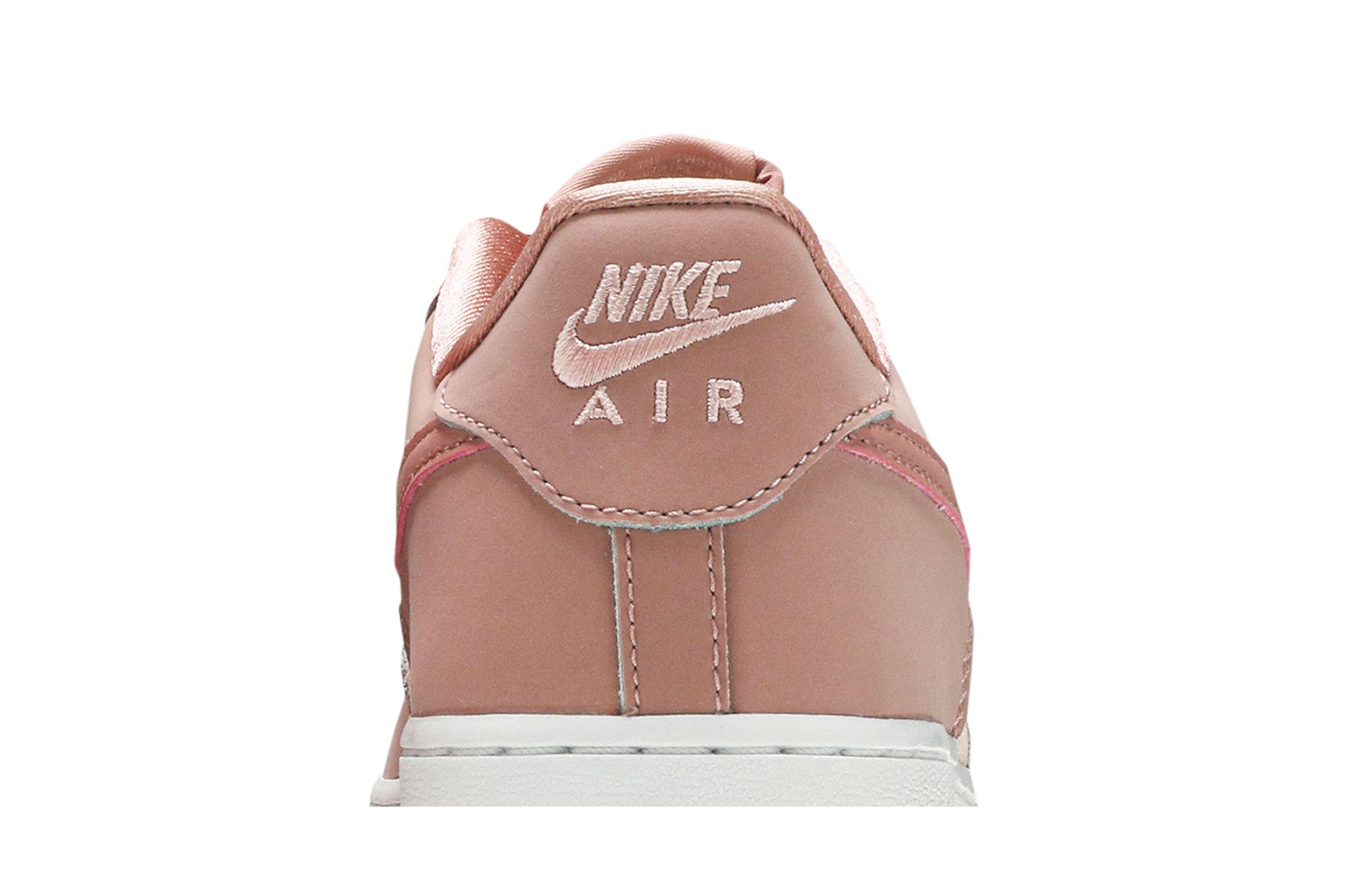 Achetez des Air Force 1 LV8 GS Rust Pink 849345 603 GOAT FR