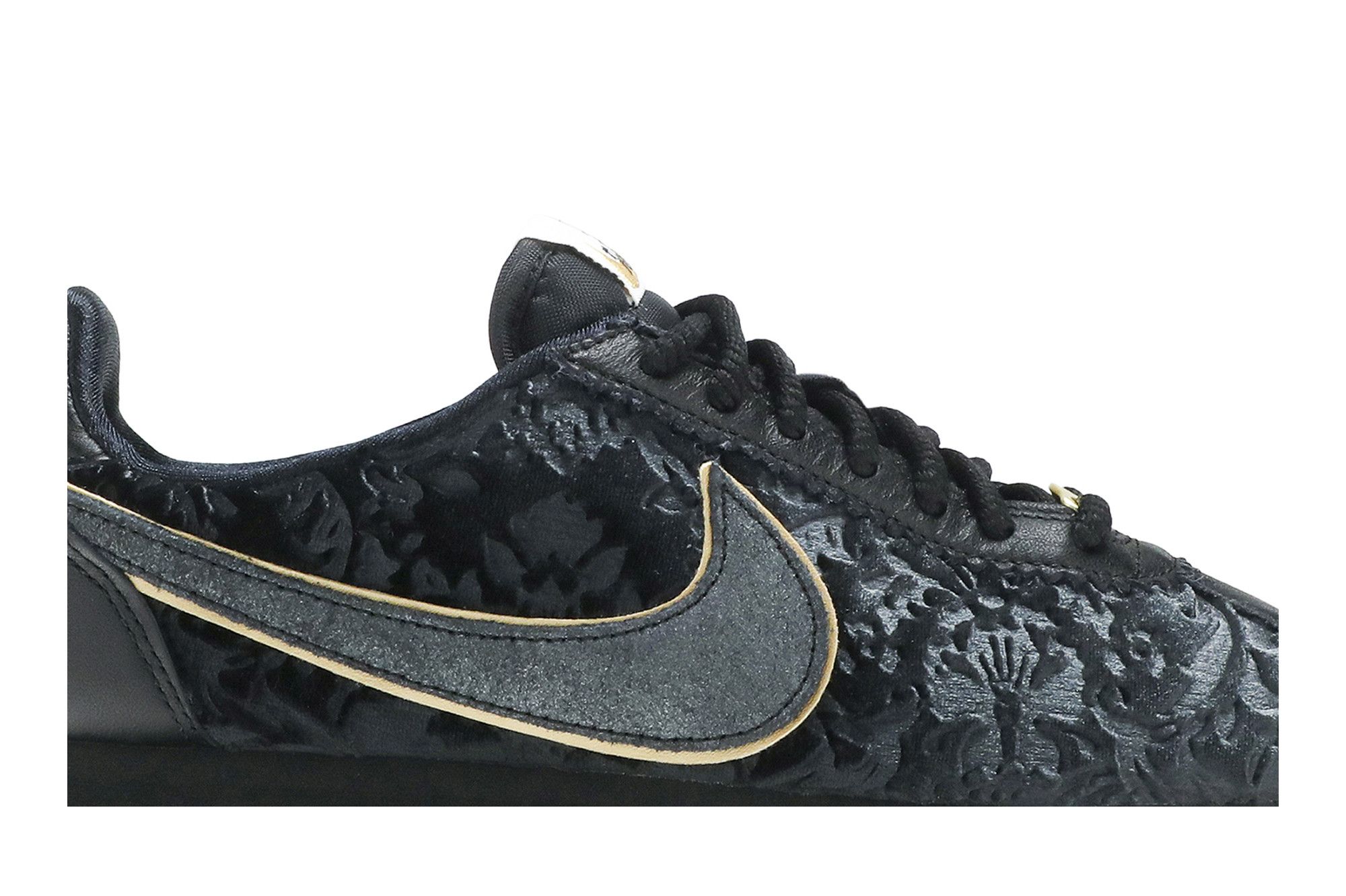 Nike classic cortez se black metallic gold discount