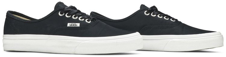 Vans Wmns Authentic Satin Lux Black