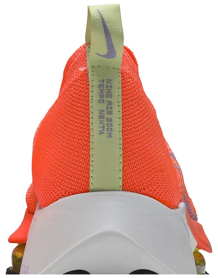 Nike Wmns Air Zoom Tempo NEXT Flyknit Bright Mango