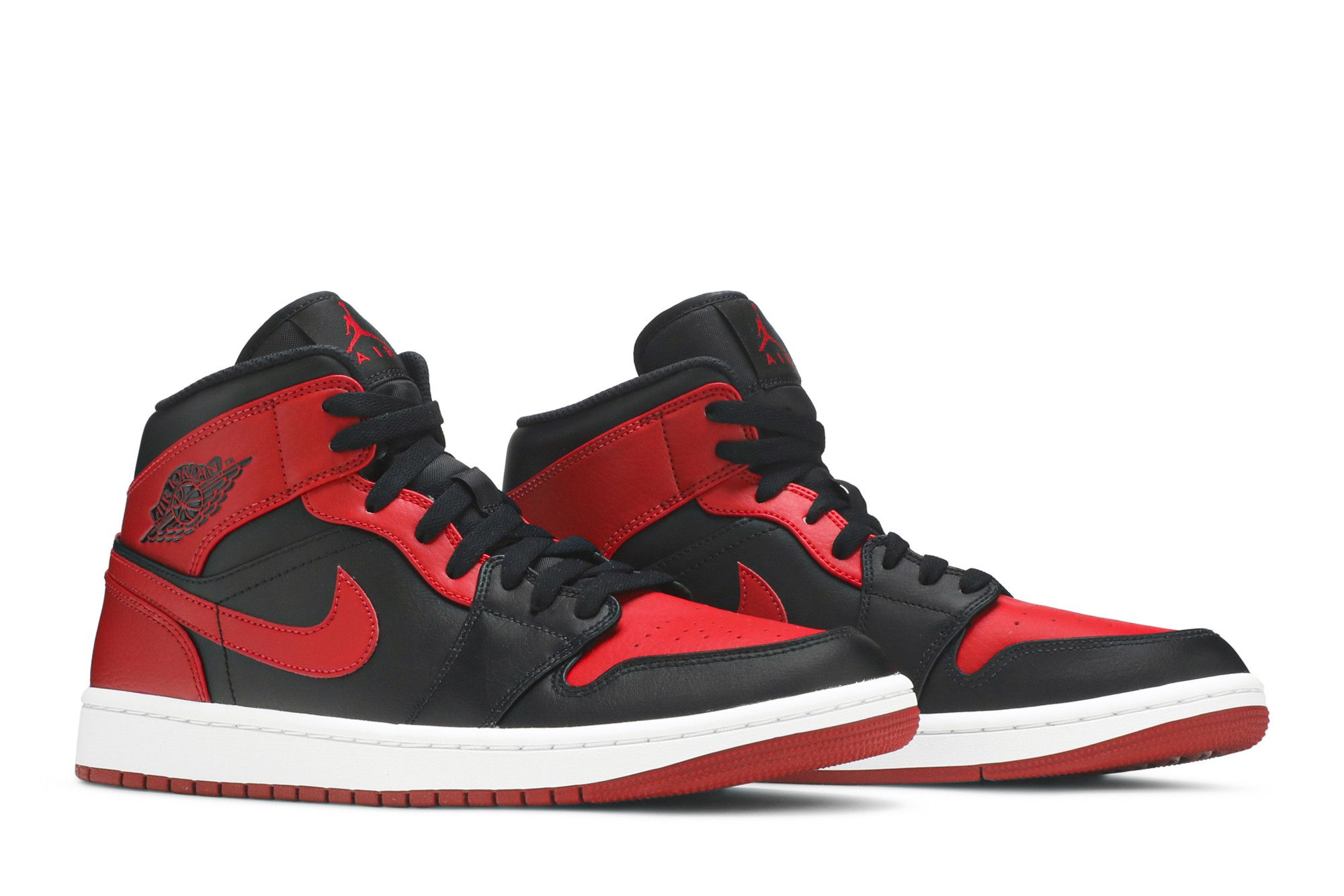 Buy Air Jordan 1 Mid 'Banned' - 554724 074 | GOAT