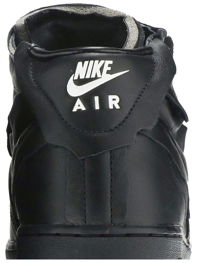 Comme des Garcons x Air Force 1 Mid Triple Black
