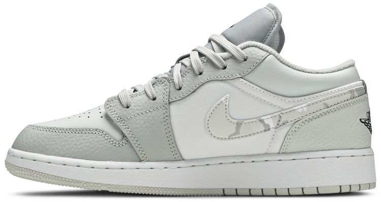 Air Jordan 1 Low SE GS White Camo