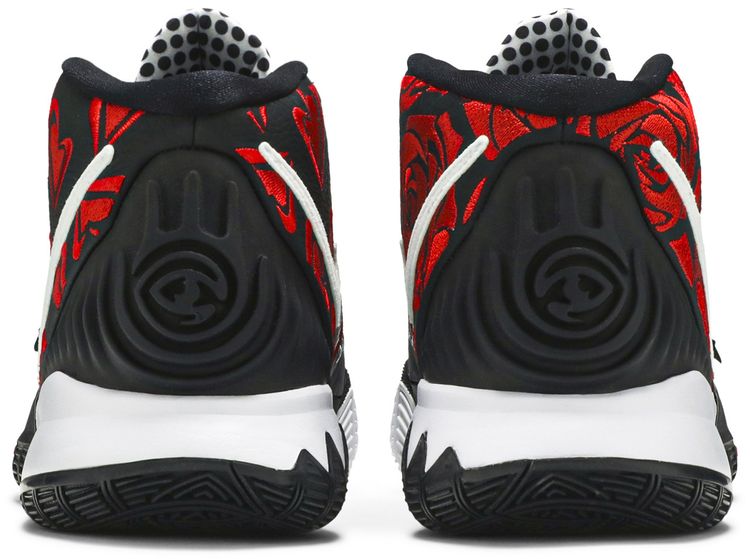 Nike Sneaker Room x Kyrie 6 Mom   Black