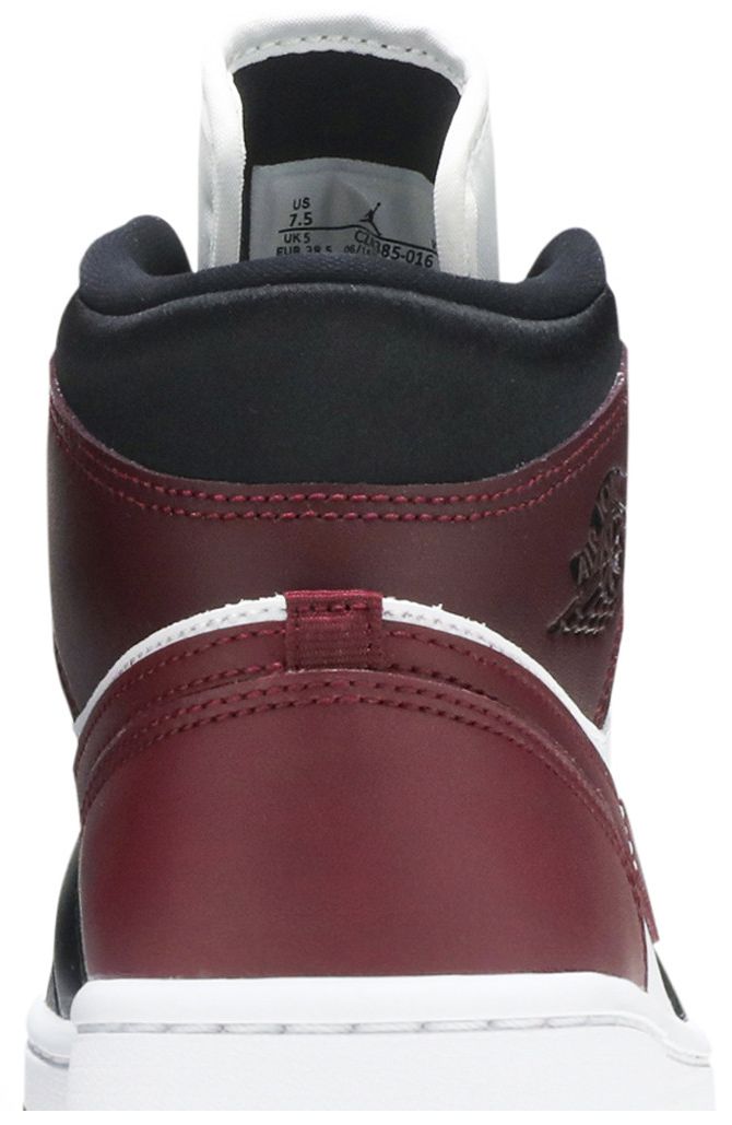 Wmns Air Jordan 1 Mid SE Gold Pendants