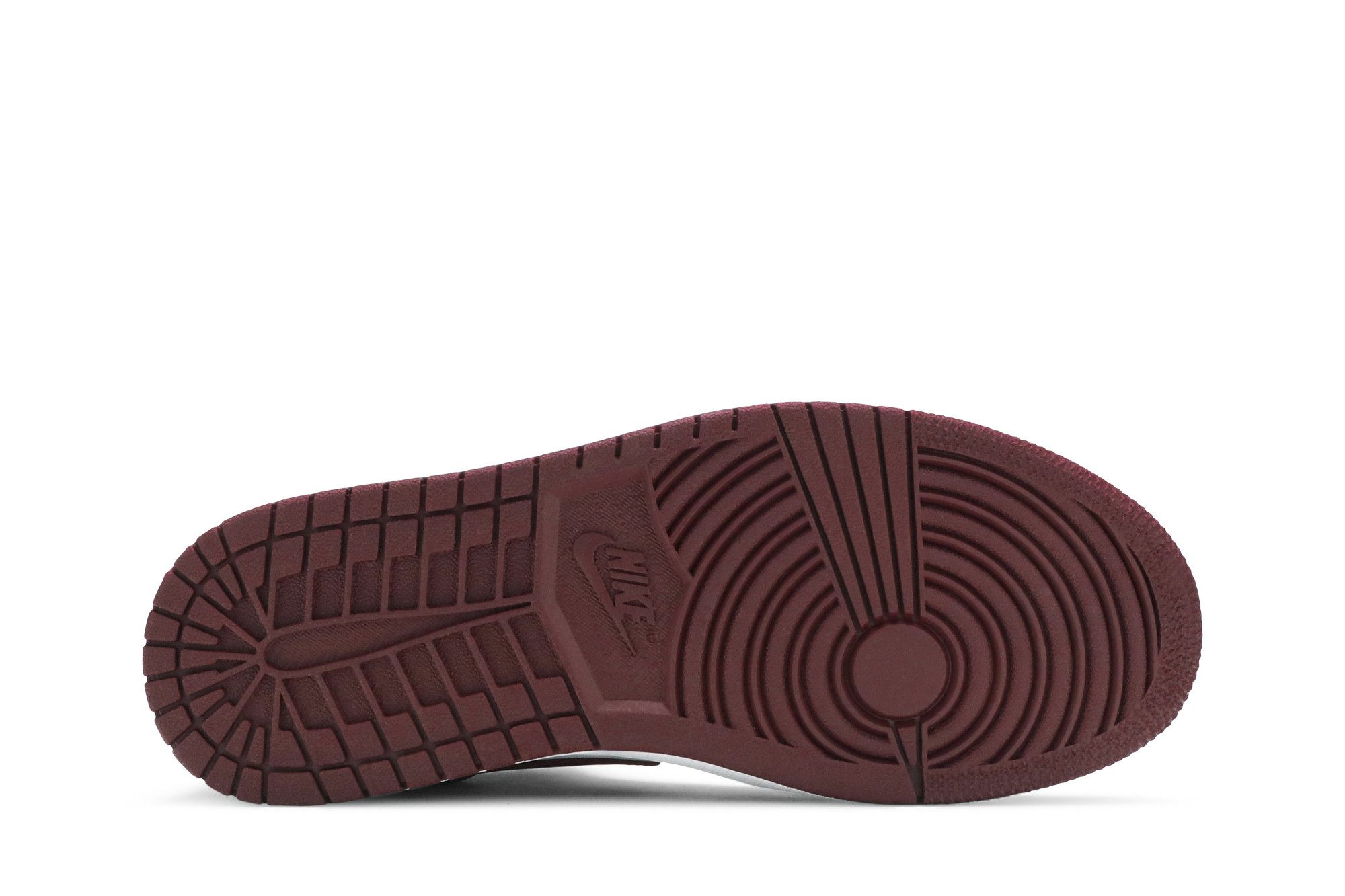 jordan womens mid se pendants goat