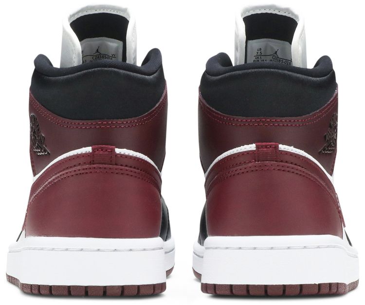 Wmns Air Jordan 1 Mid SE Gold Pendants