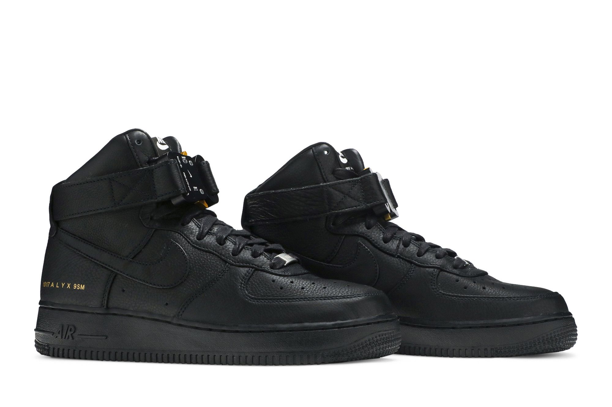 ALYX × NIKE エアフォース1 黒 s-l200.jpg
