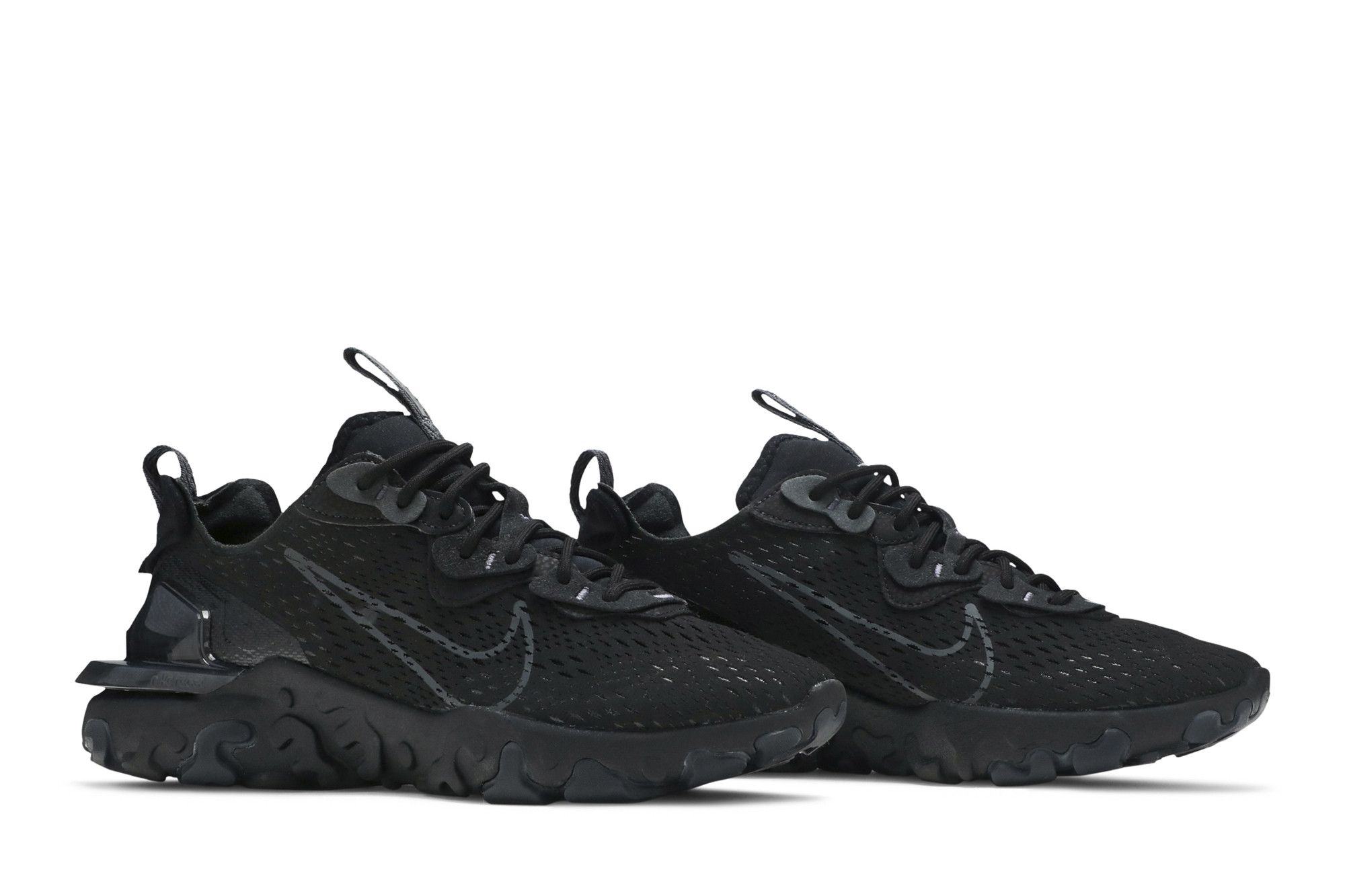 Nike react mens black top
