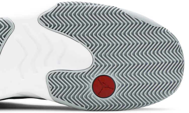 Air Jordan Max Aura 2 Black Cement