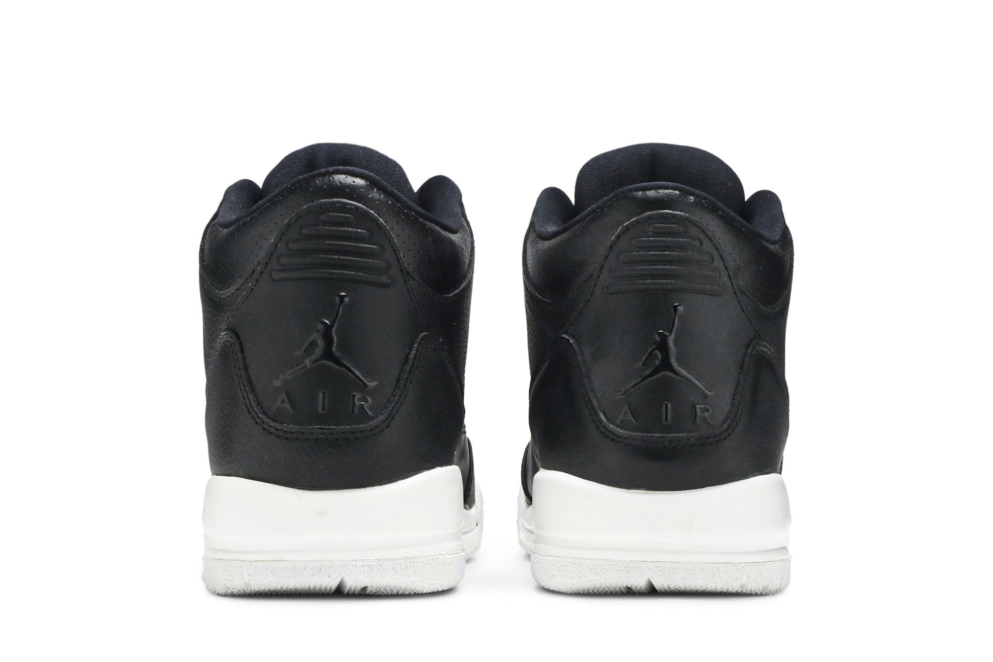 Aj 3 cyber monday top