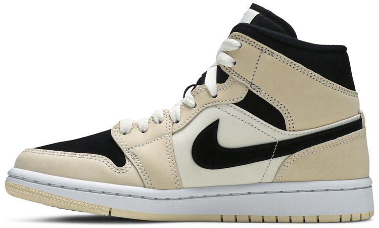 Wmns Air Jordan 1 Mid Barely Orange