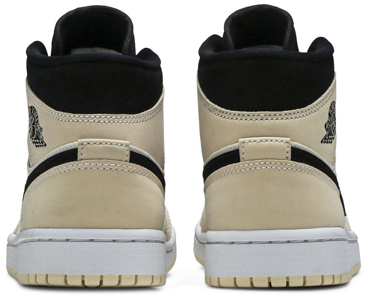 Wmns Air Jordan 1 Mid Barely Orange