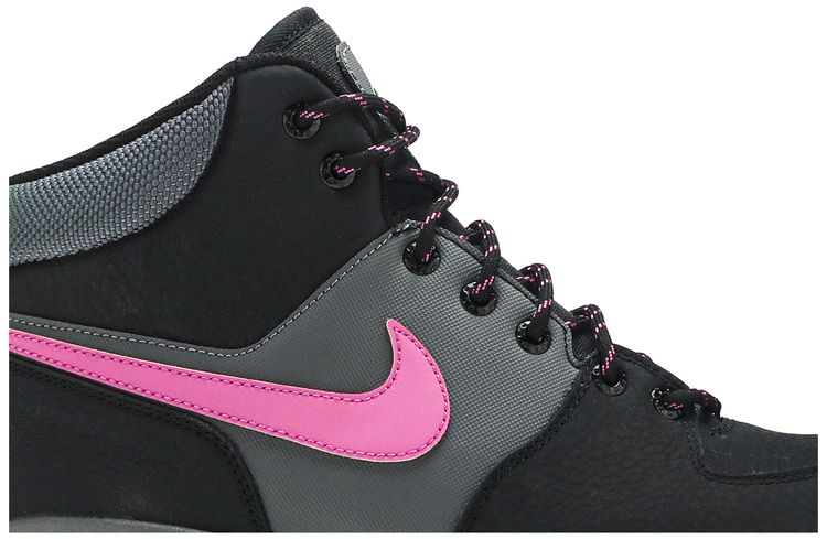 Nike Manoa Leather SE Black Active Fuschia
