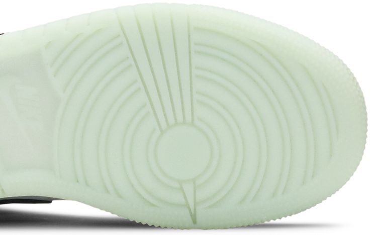 Air Jordan 1 Mid SE GS Glow in the Dark Panda