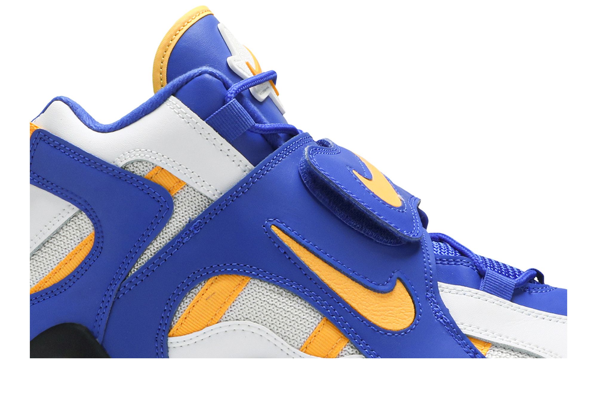 Size 7.5 Air Barrage Mid Racer Blue