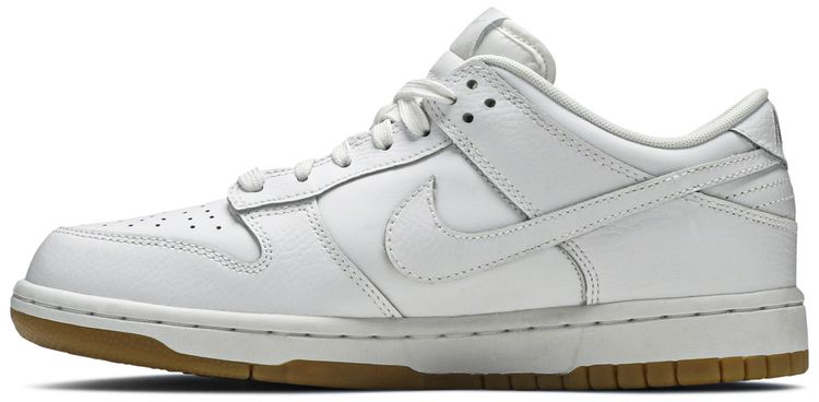 Nike Wmns Dunk Low White Gum