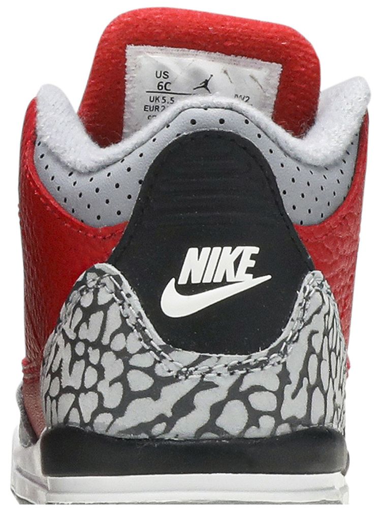 Air Jordan 3 Retro SE TD Unite