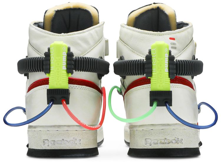 Ghostbusters x Reebok Ghost Smashers Ecto 1 Vibes 2020