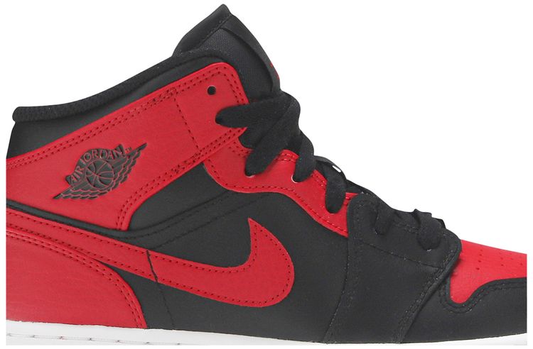 Air Jordan 1 Mid GS Banned