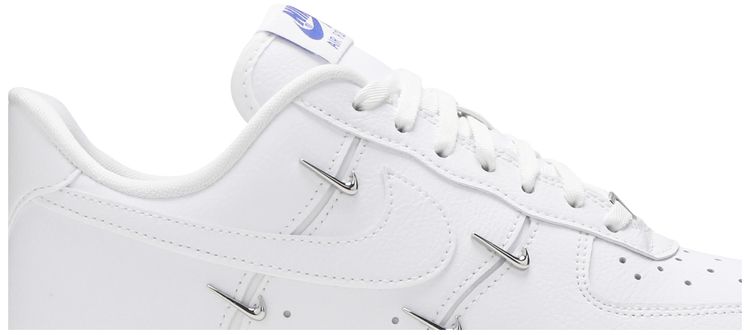 Nike Wmns Air Force 1 07 LX Sisterhood   White Metallic Silver