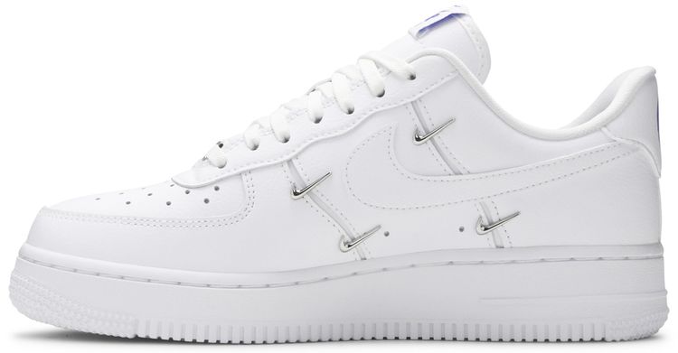 Nike Wmns Air Force 1 07 LX Sisterhood   White Metallic Silver