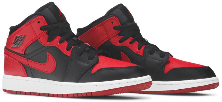 Air Jordan 1 Mid GS Banned